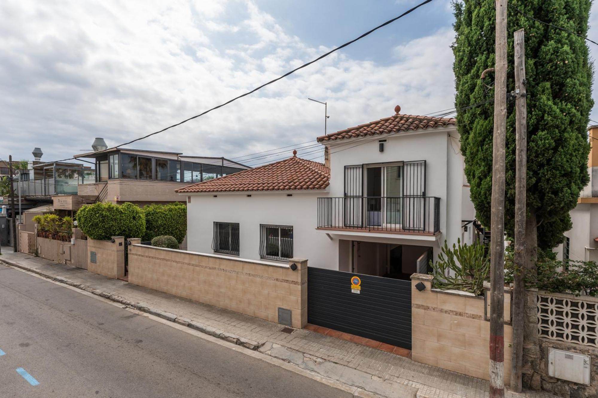 Beach Villa Cristina By Hhbcn Castelldefels Buitenkant foto